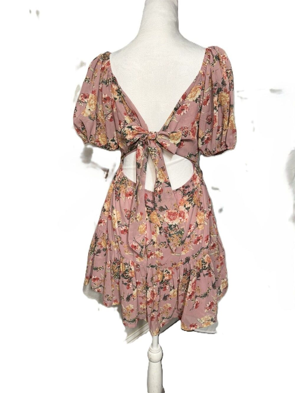 NWT 2BELLE Pink Floral Open Back Mini Dress Women M Boho Romantic Summer - Picture 2 of 3